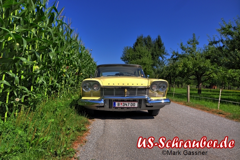 1957 Plymouth v 1957 Plymouth v
